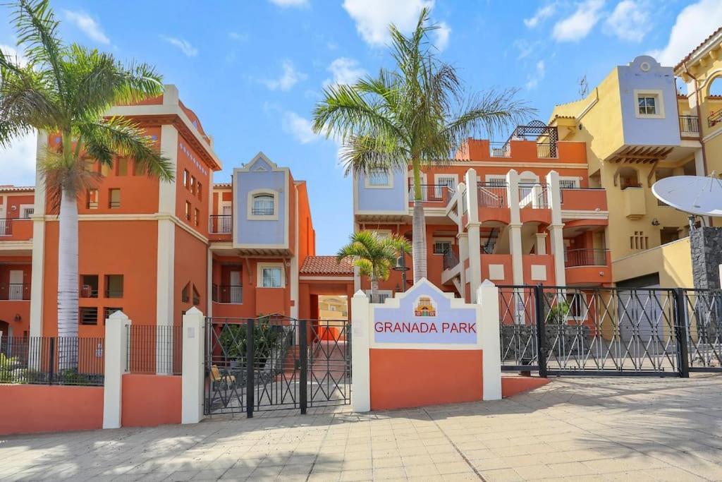Luxury House Granada Park Villa Arona  Buitenkant foto